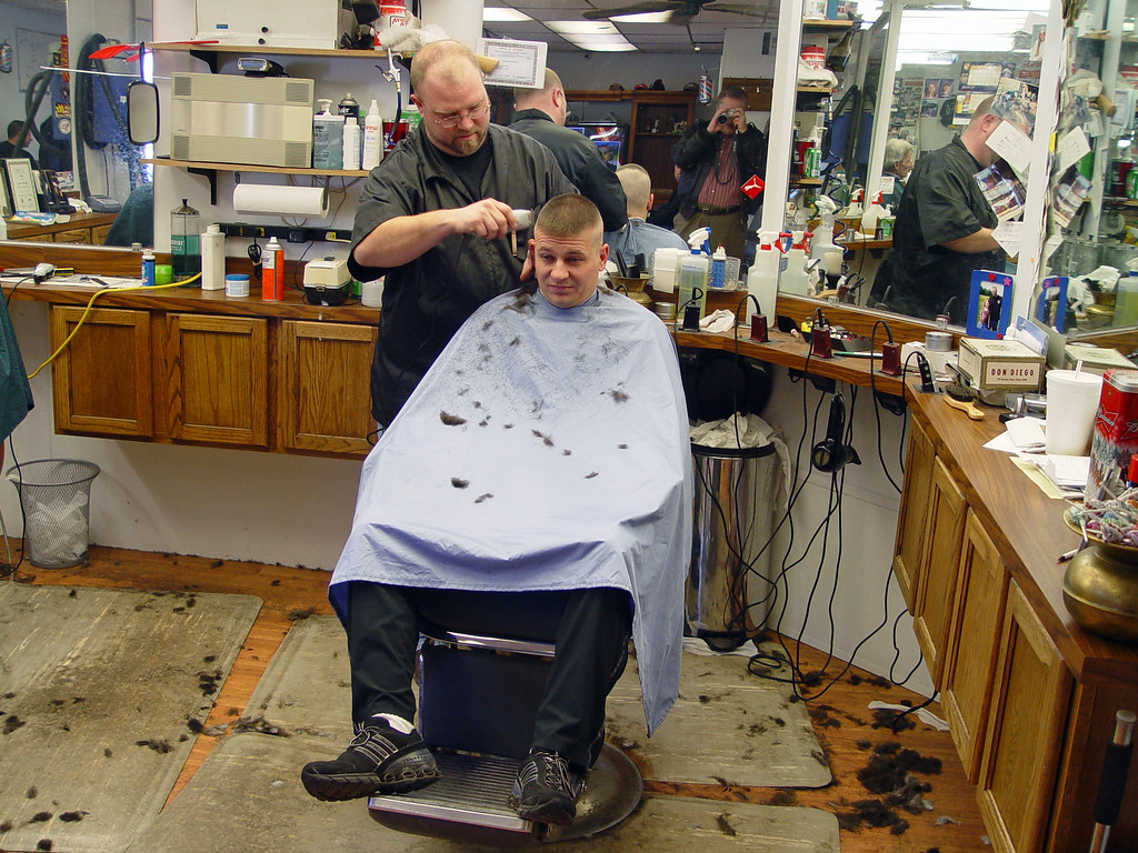 Buzzlife Board 2.0 Illinois Haircuts (pictorial)