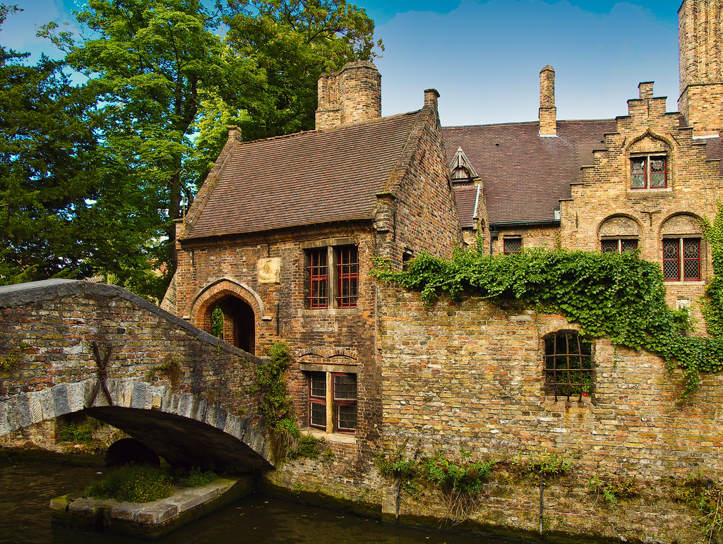 St Bonifacius' Bridge in Bruges, Belgium Just by the Gruut… Flickr