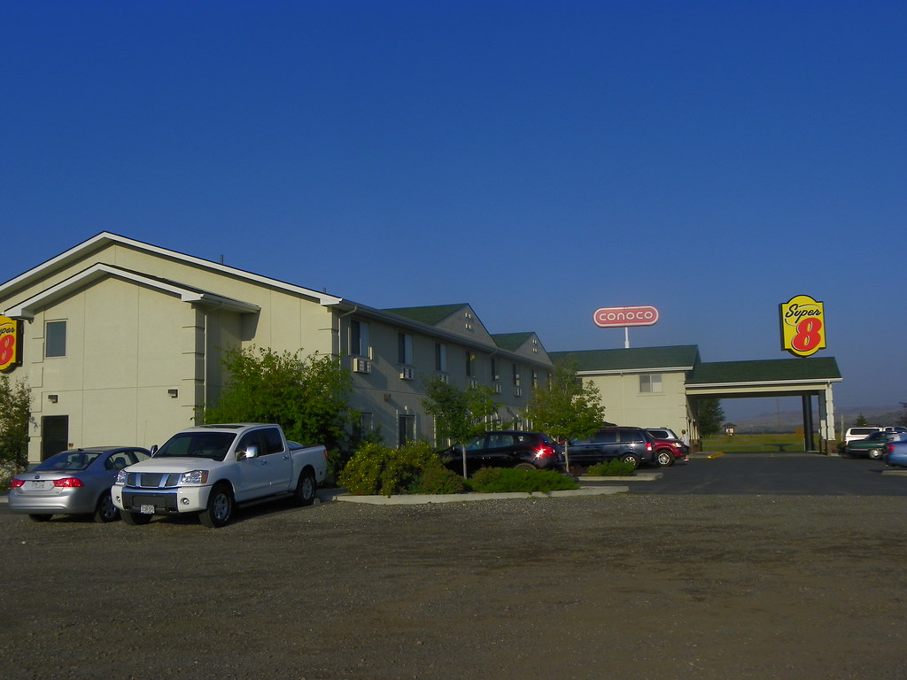 Super 8 Motel of Big Timber, Montana I spent the night her… Flickr