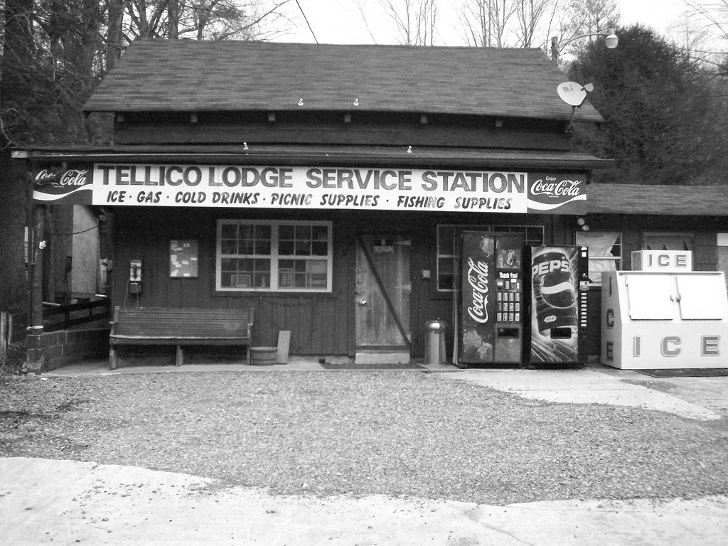 TELLICO PLAINS , GREEN COVE TN , CHEROKEE NATIONAL FOREST , NISSAN