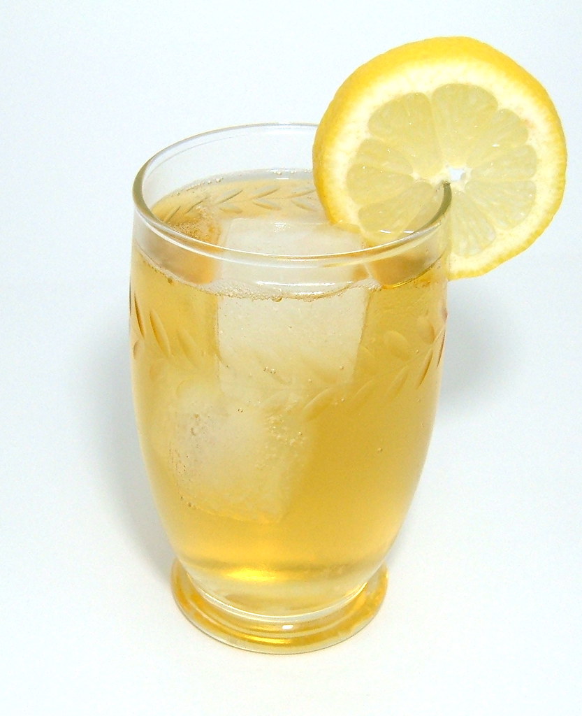 Rum Tonic Mount Gay Eclipse rum, tonic water, lemon slice,… Flickr