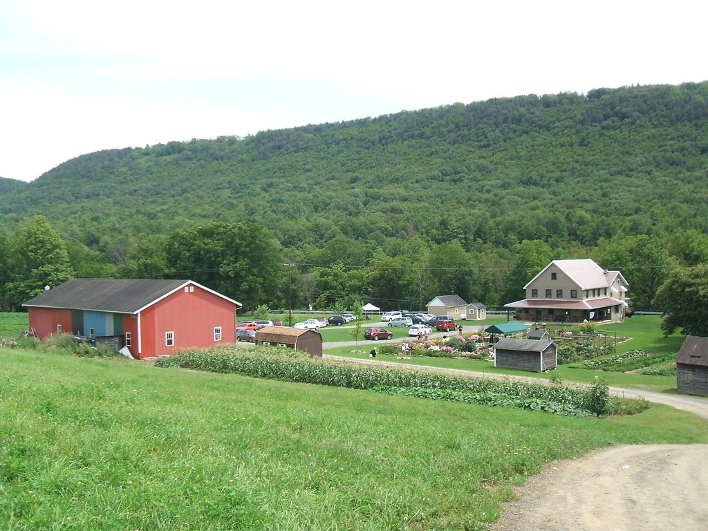 Sandy Ridge Farm A view from the hill, overlooking Sandy R… Flickr