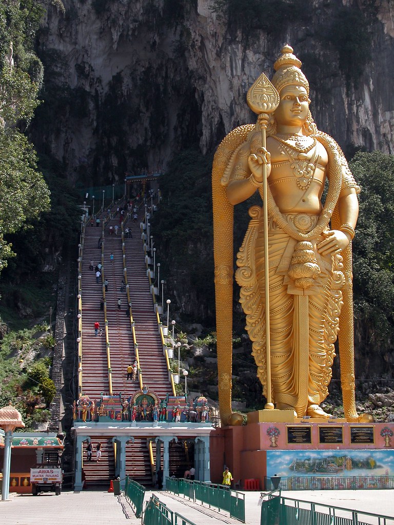 Batu Caves Temple with massive golden statue of the Hindu … Flickr