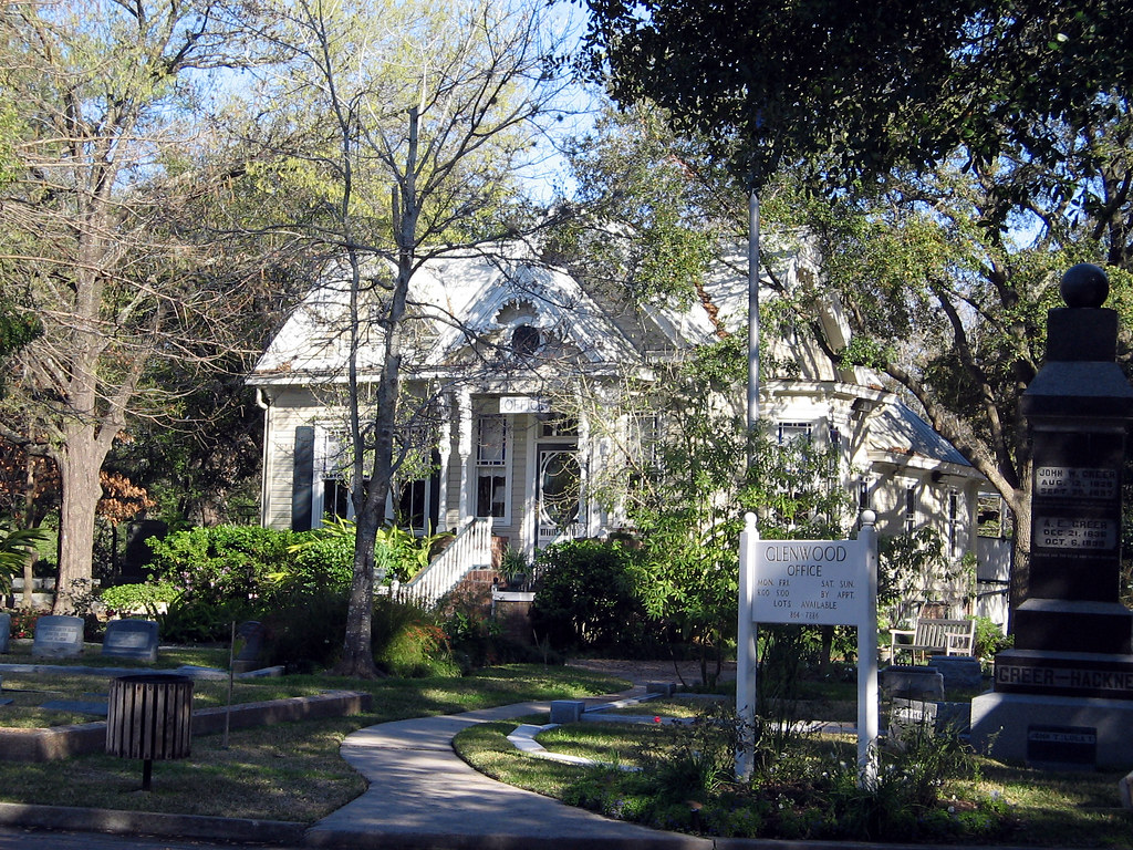 Caretaker's home at Glenwood Cemetary Phyllis Morrow Flickr