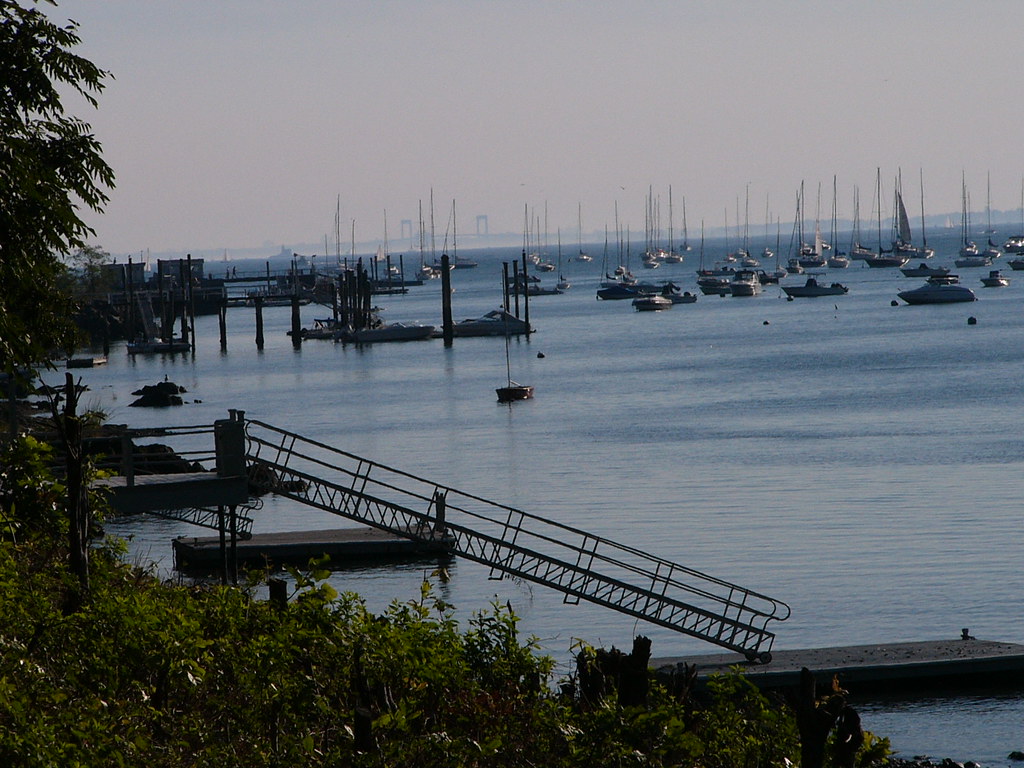 P1070091 Wainwright House backyard View of sailboats from … Flickr