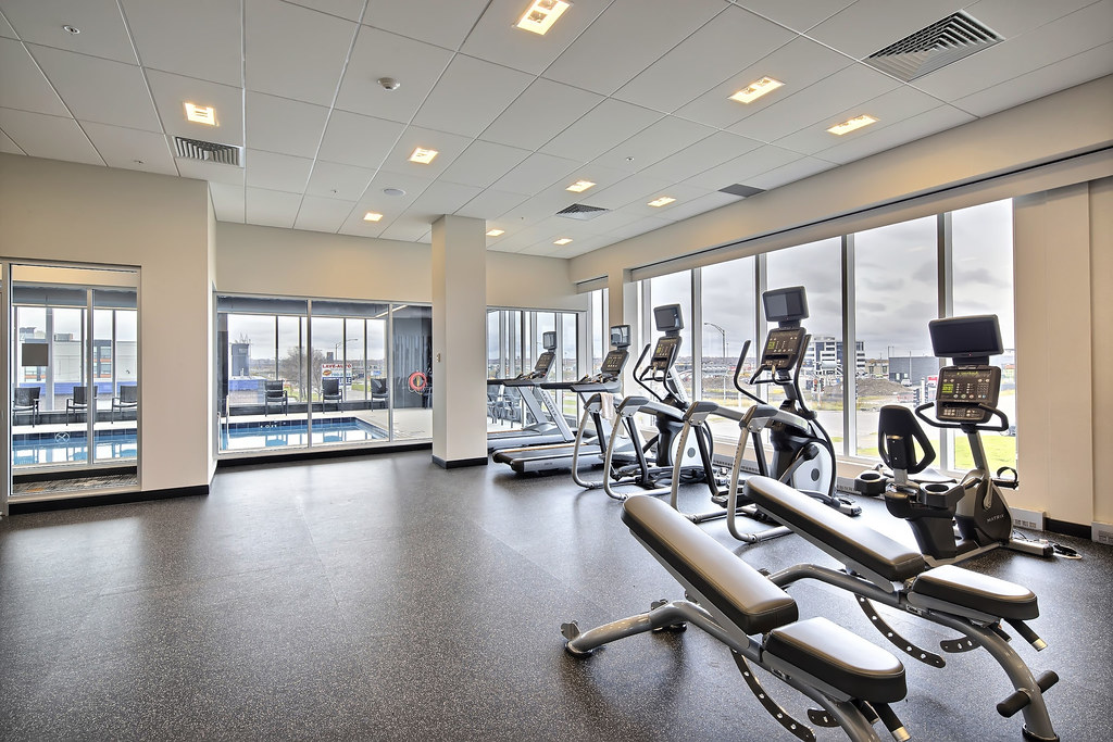 Gym Marriott Courtyard Québec 900, rue des Rocailles Québe… Flickr