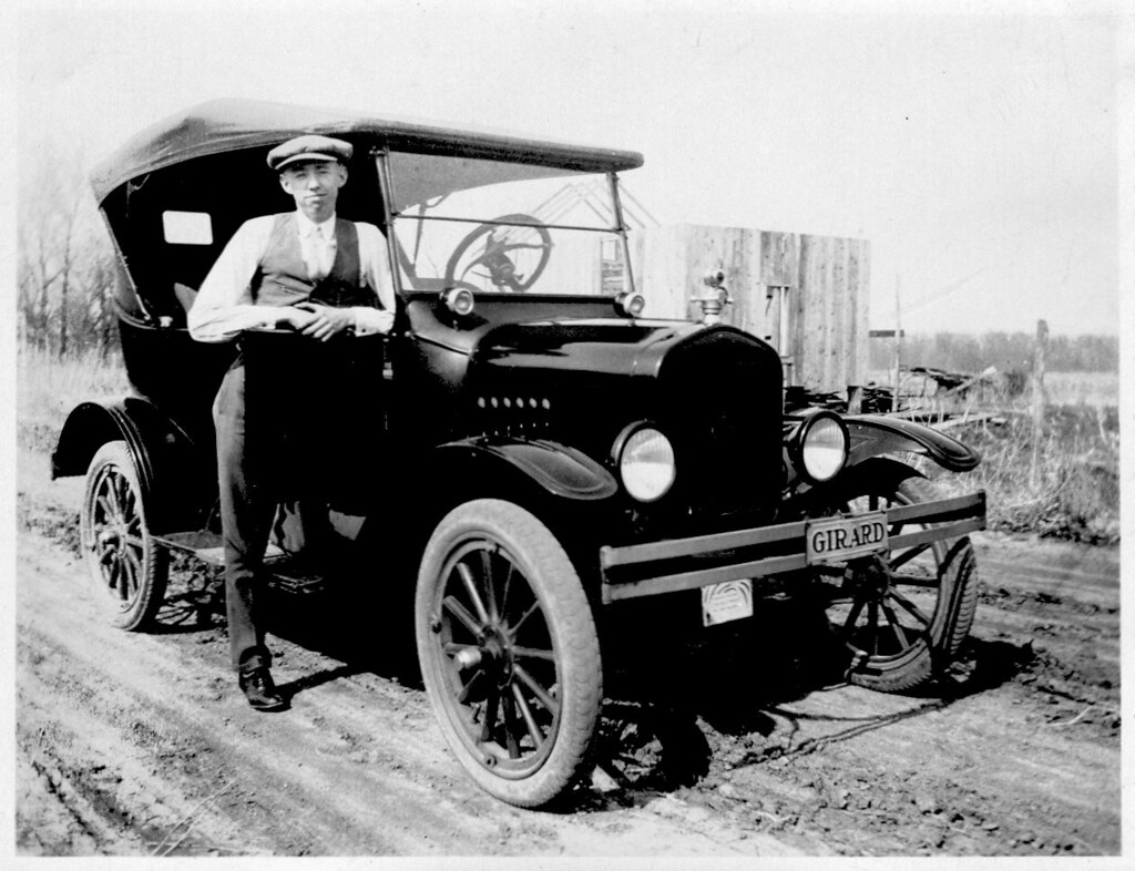 My Father Floyd Tewell & Ford Model T 1920s, Girard, Kansa… Flickr