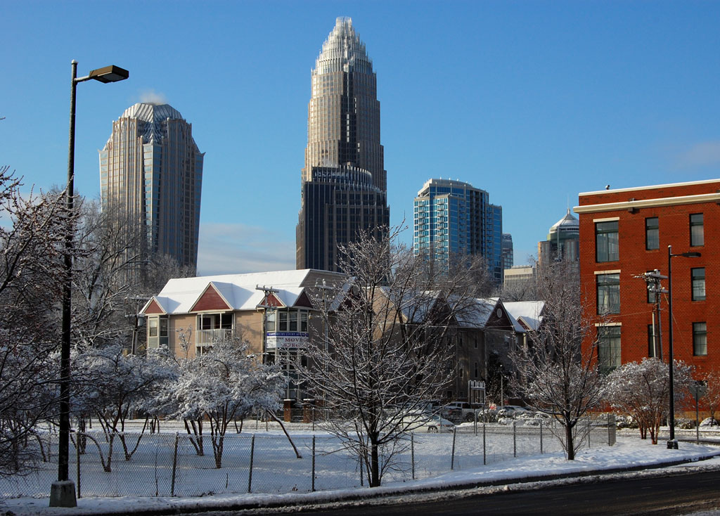Snow in Charlotte 4th Ward a photo on Flickriver