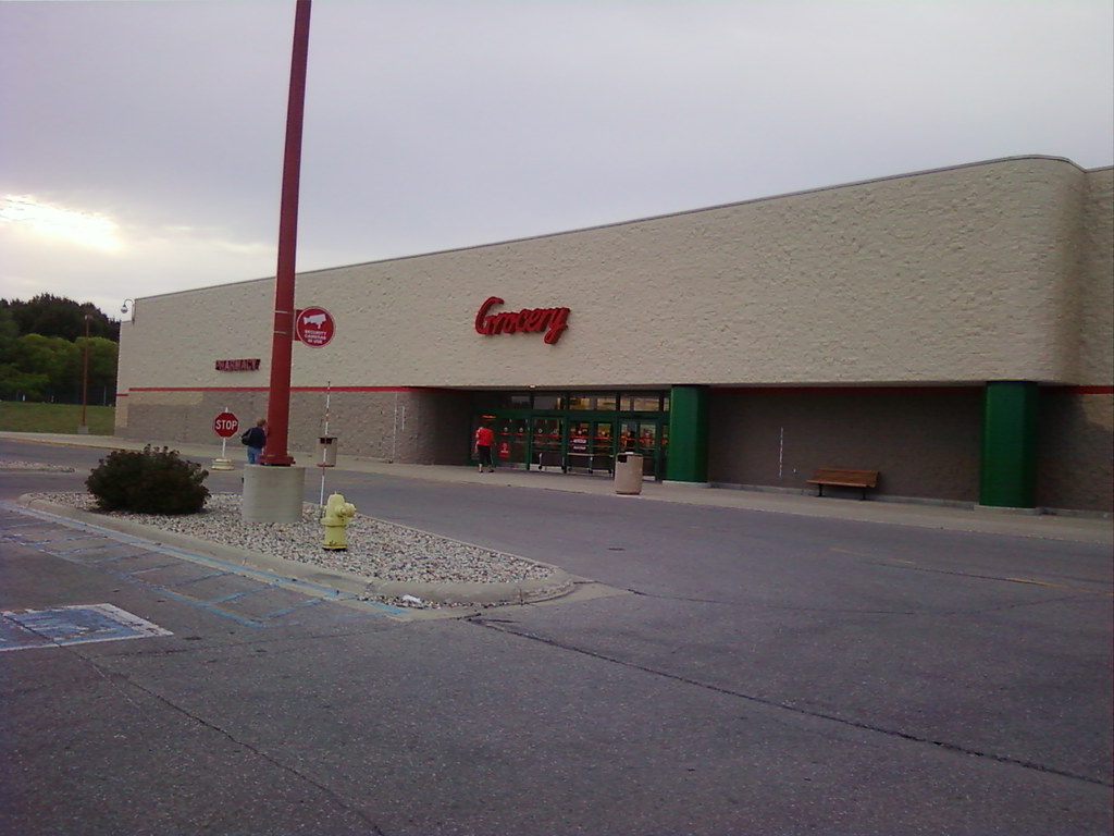 Super Target Mason City, Iowa Storefront Grocery Side a photo