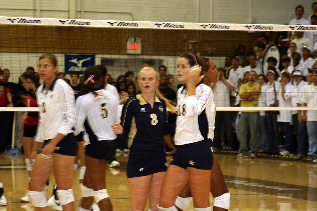 Pictures from the GTUGA Women's Volleyball Game 2009 Flickr