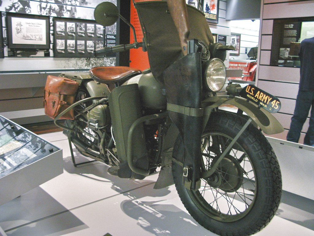 US Army WW2 HarleyDavidson motorcycle with rifle This is … Flickr