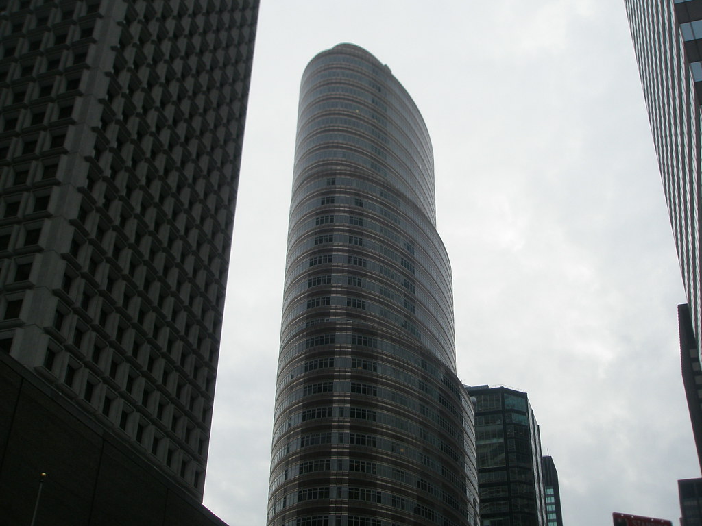 Lipstick Building todonyc.info Rafael Chamorro Flickr