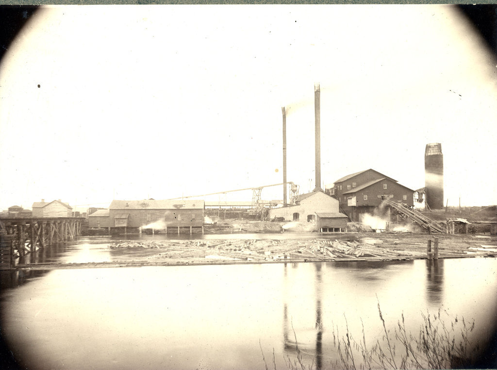 Thief River Falls Lumber Co. in 1904 Sawmill & River... Flickr