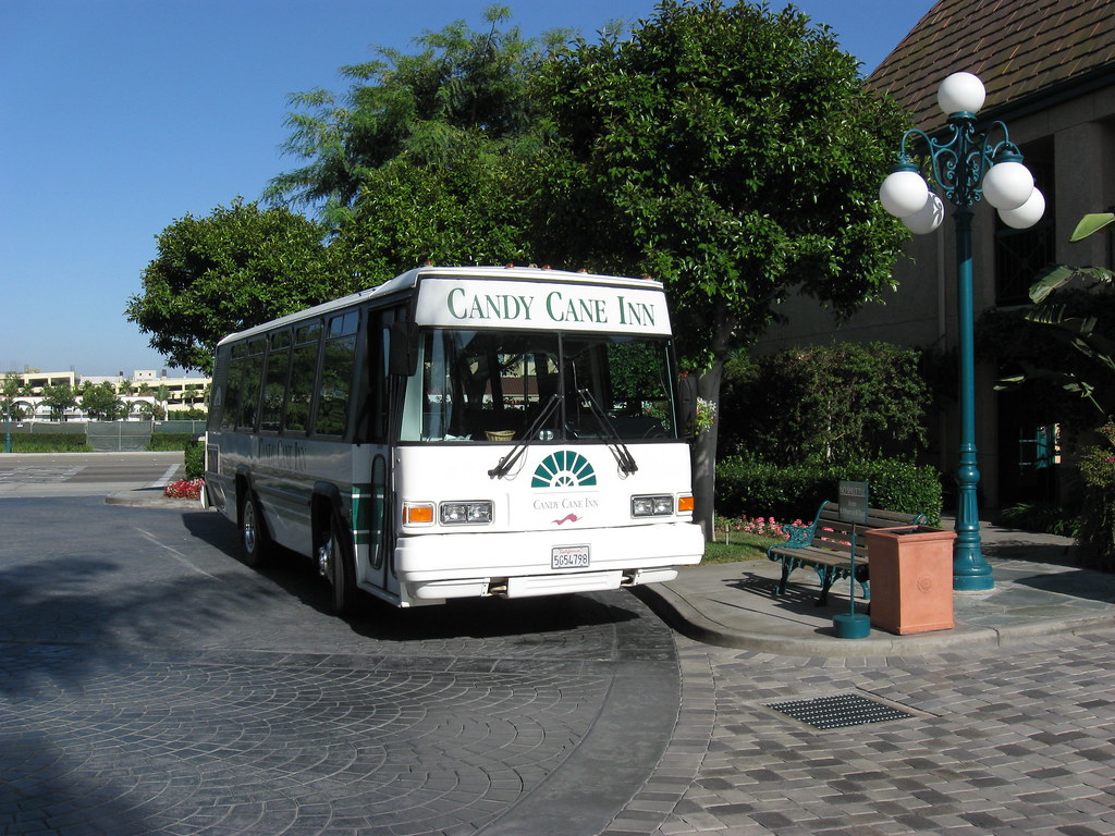 Candy Cane Inn Shuttle This shuttle went from the hotel to… Flickr
