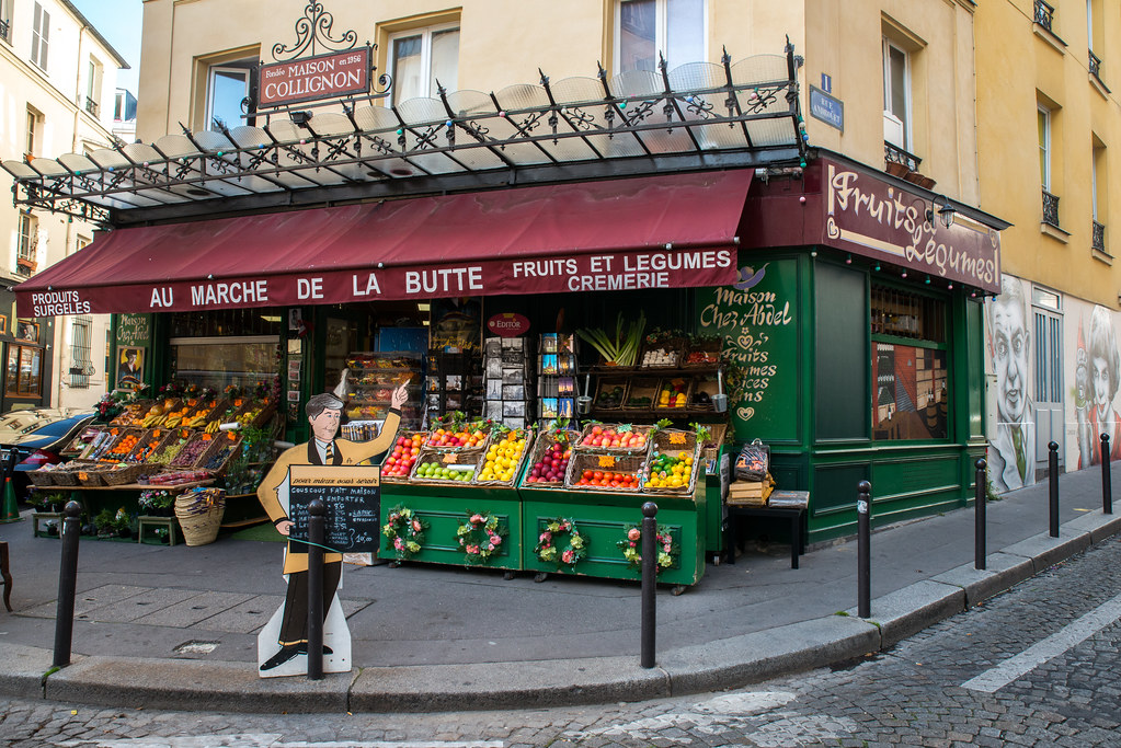 Au Marché de la Butte Paris Montmartre dprezat Flickr