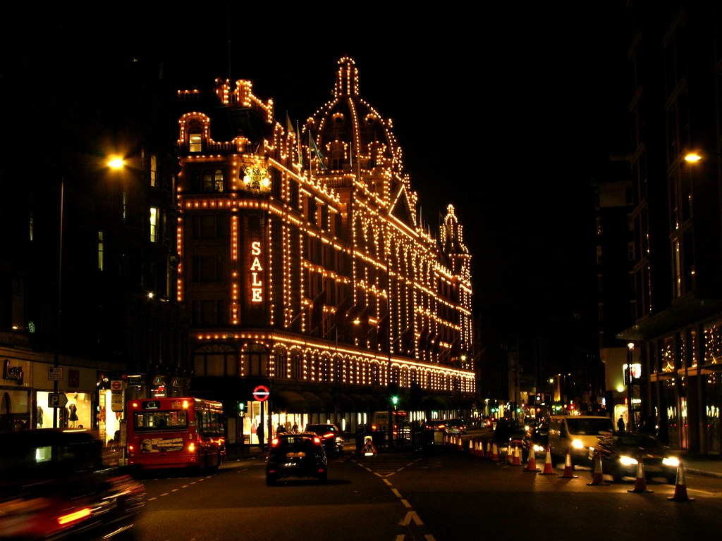 SALE Harrods,London Harrods, the famous upmarket Departm… Flickr