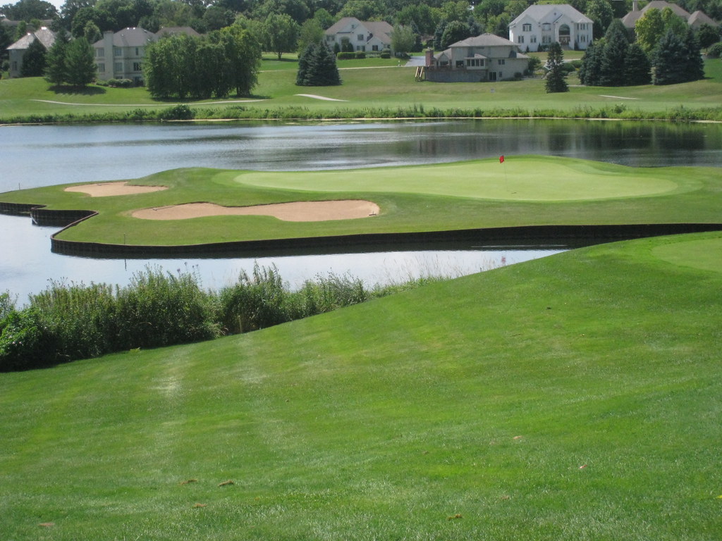 Chalet Hills Golf Club, Cary, IL Read my Chalet Hills Golf… Flickr