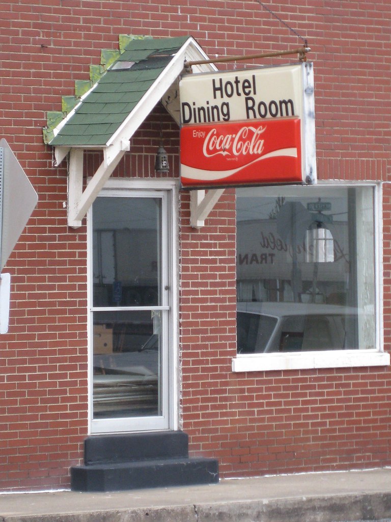 Alexander Hotel Closed Leitchfield, Kentucky Onasill Bill Badzo