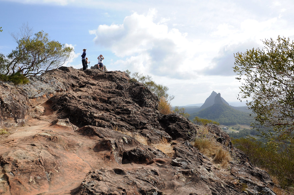 Glasshouse Walk Walking on Mt Ngungun. Glasshouse Mountain… Flickr