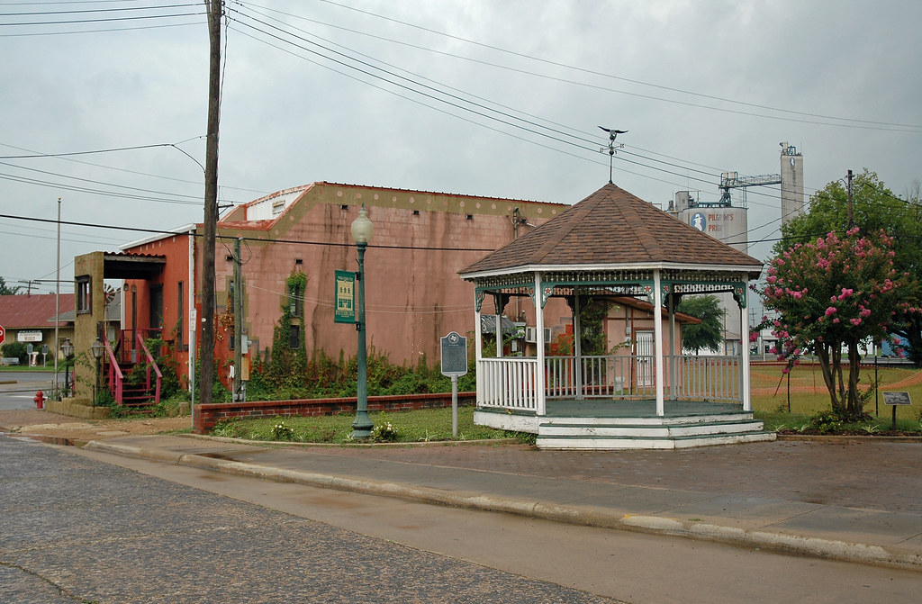Pittsburg, Texas Small park and gazebo located in Pittsbur