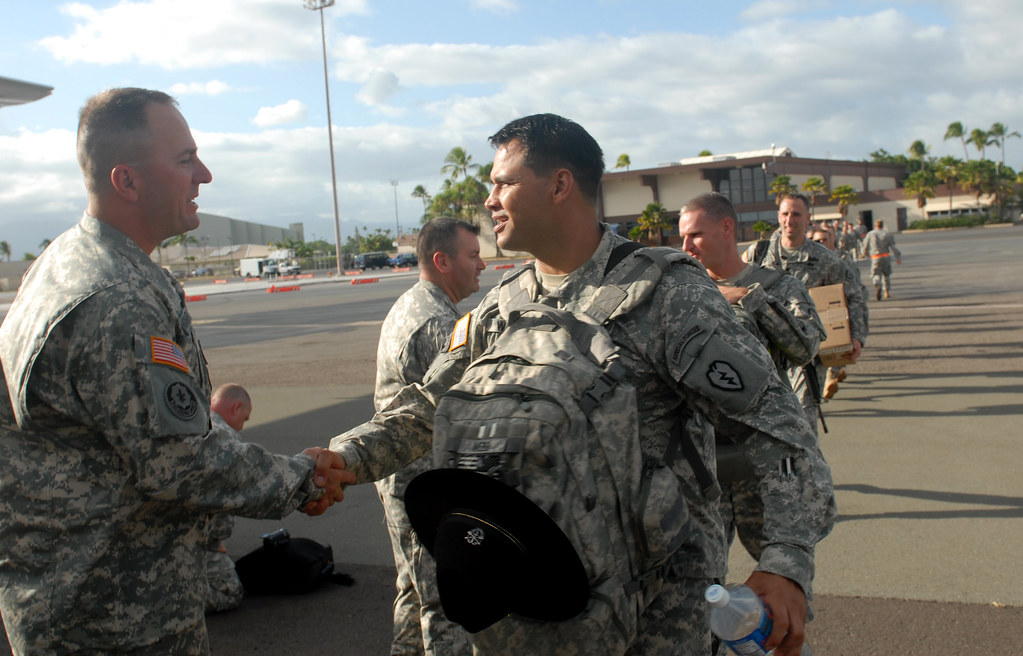 091004A0199Y254 HICKAM AIR FORCE BASE, Hawaii (Oct. 4, … Flickr