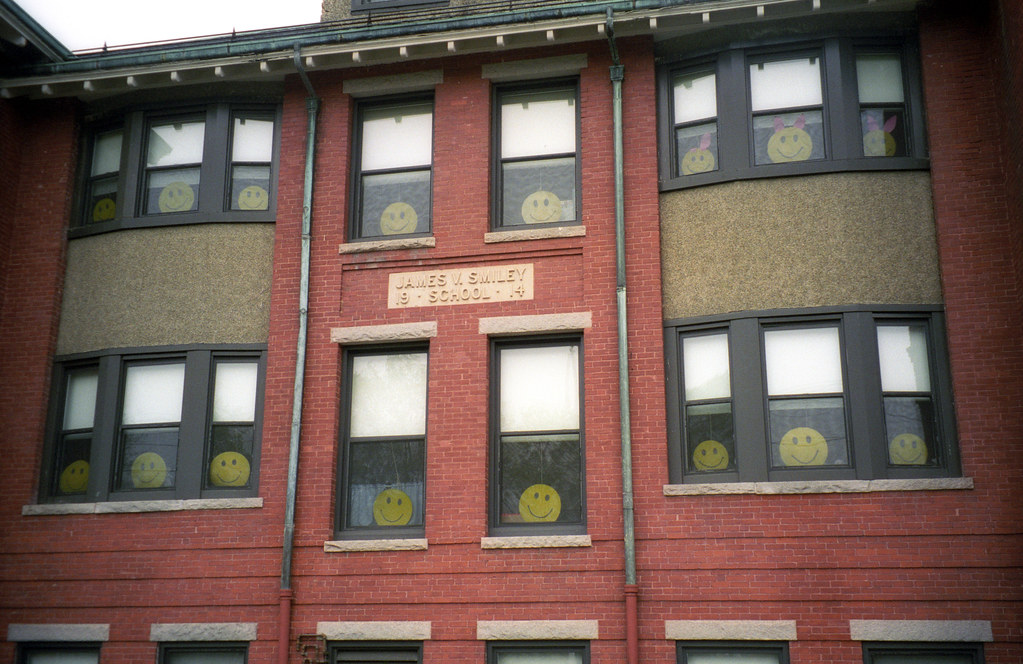Smiley School The James V. Smiley School in Haverhill Mass… Flickr