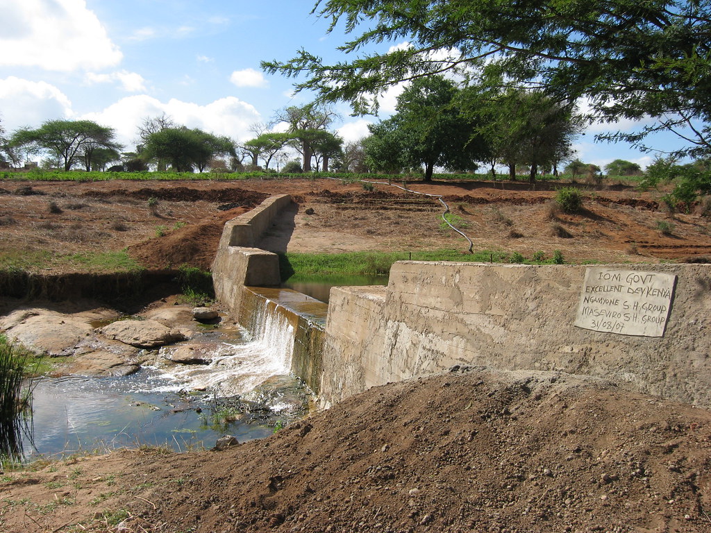 Newlyconstructed sand dam Each dam provides a clean water… Flickr