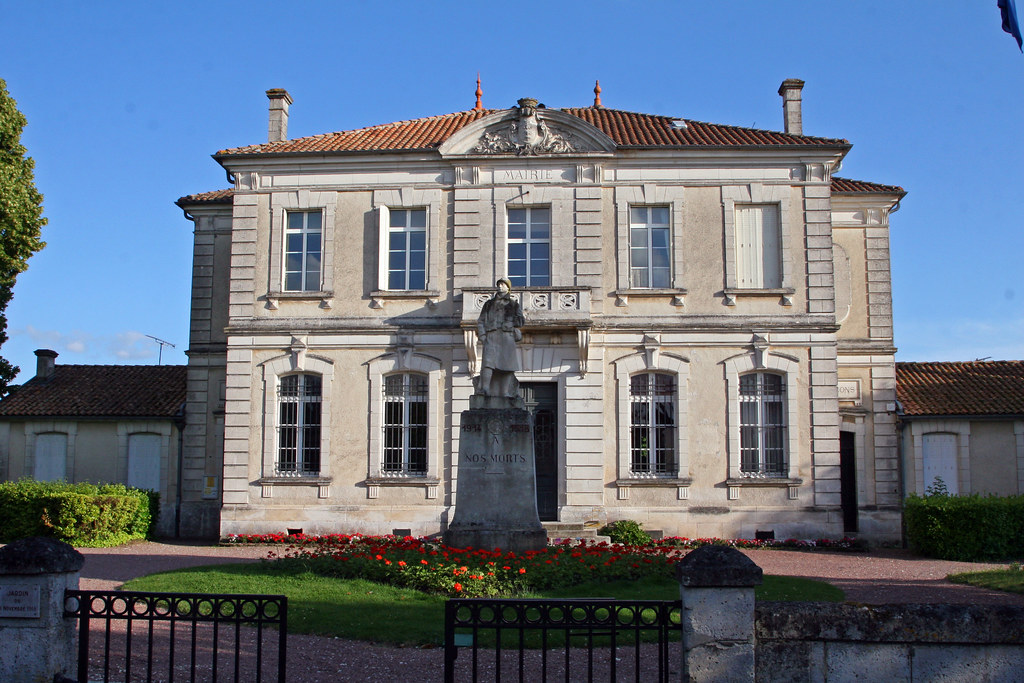 VilleboisLavalette Town Hall Gordon Flickr
