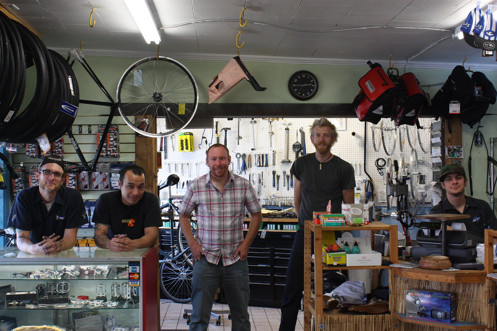 IMG_2242 The Peddler Bicycle Shop, North Loop, Central Aus… Flickr