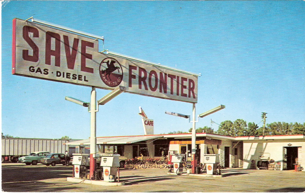 John's Frontier Service and Truck Stop Cafe Fillmore, Utah a photo