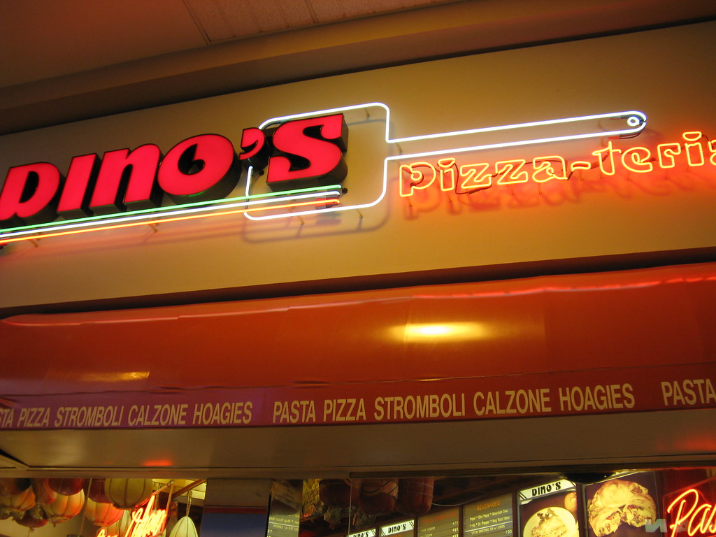 Laurel Mall, Hazleton PA Vintage Dino's signage. It was ho… Flickr
