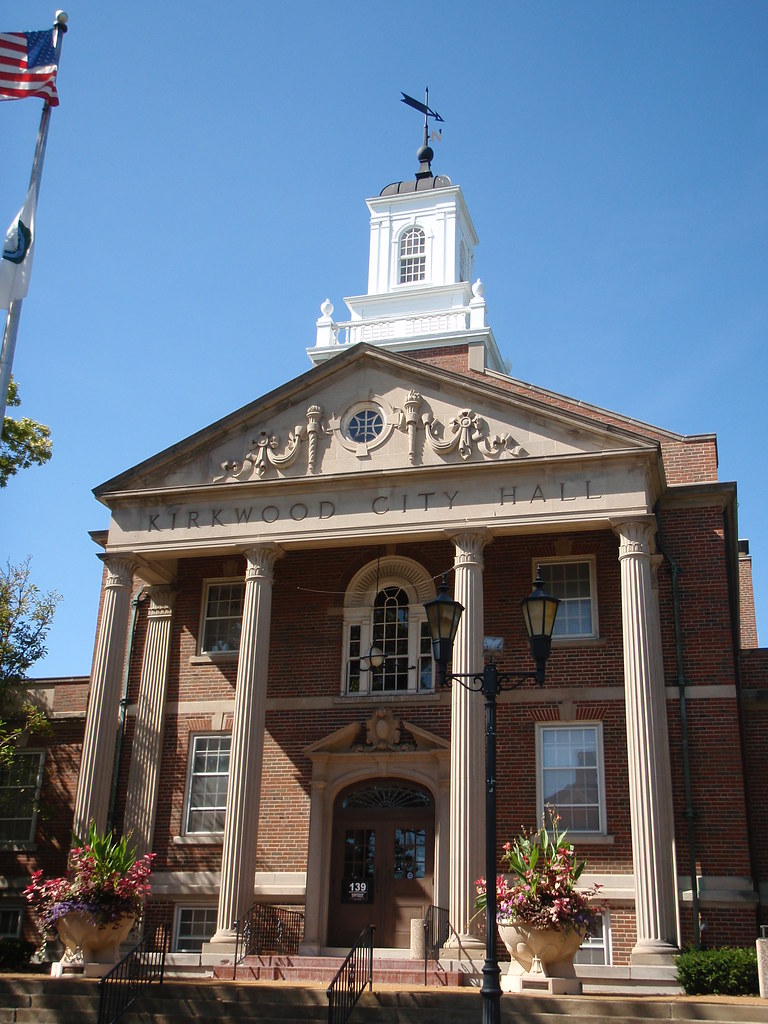 Kirkwood City Hall_P9300243 WampaOne Flickr
