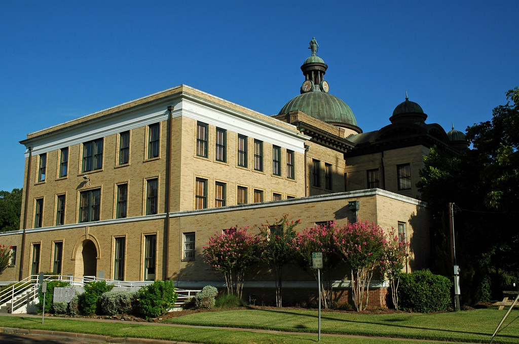 Fort Bend County Courthouse The Fort Bend County Courthous… Flickr