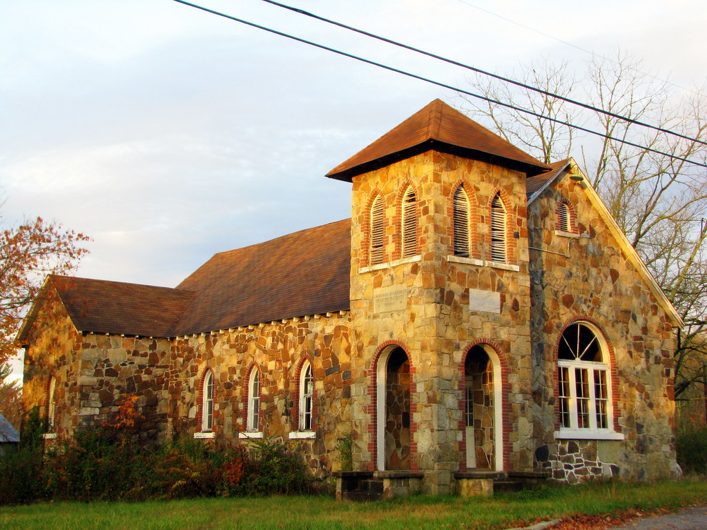 Altamont Mormon Church The building seems to be in a littl… Flickr