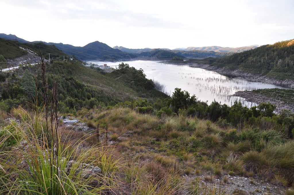 Lake Gordon Although we had big rainfall during the winter… Flickr