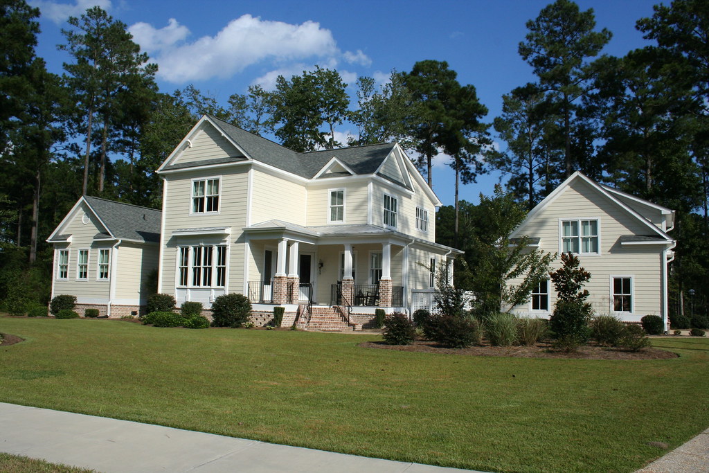 Carolina_Colours_Custom_Home_New_Bern_North_Carolina[1] Flickr