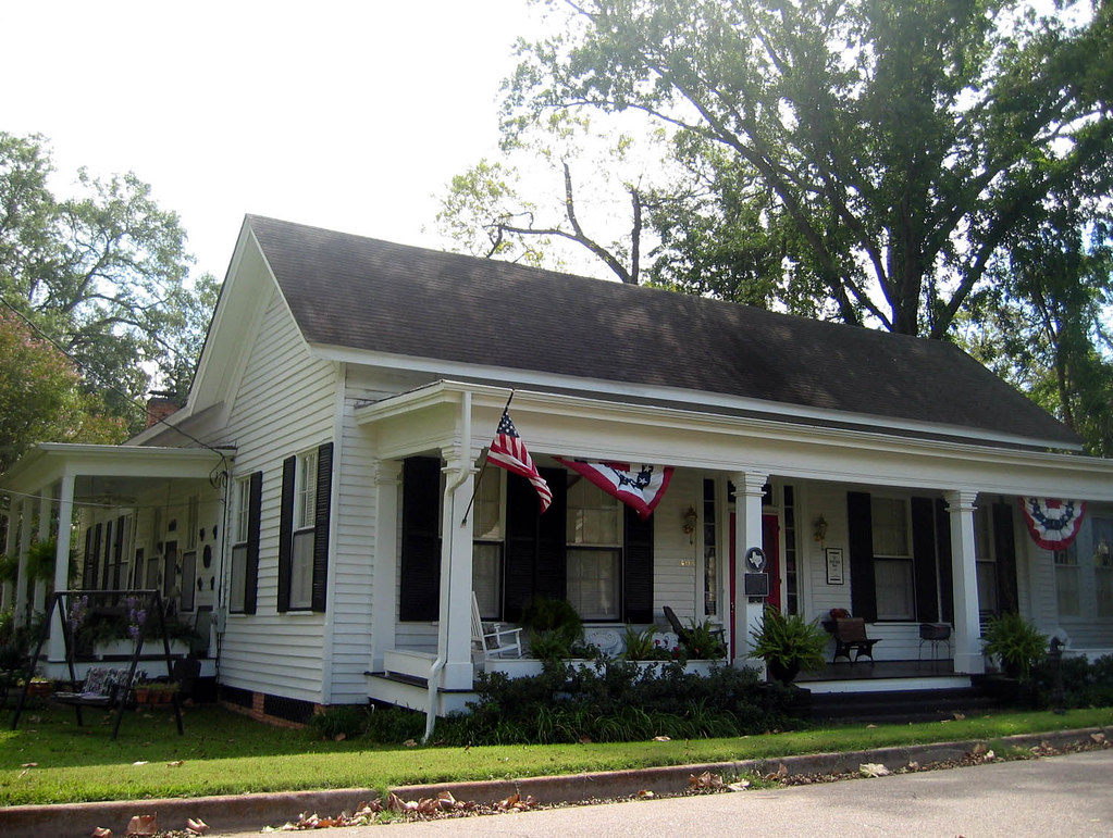 Emmert House, Jefferson, Texas At 408 Jefferson. One of th… Flickr