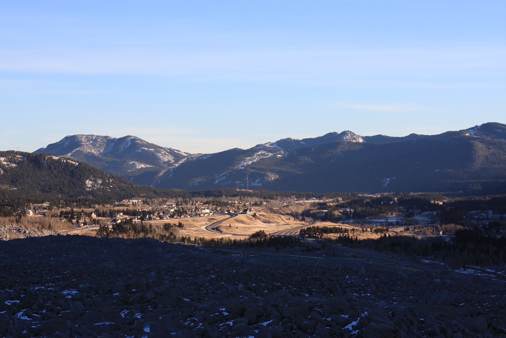 Frank's Slide In 1903 the side of Turtle mountain fell