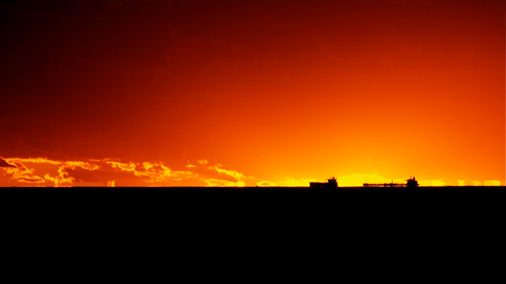 Boats "A BOAT beneath a sunny sky, Lingering onward dreami… Flickr