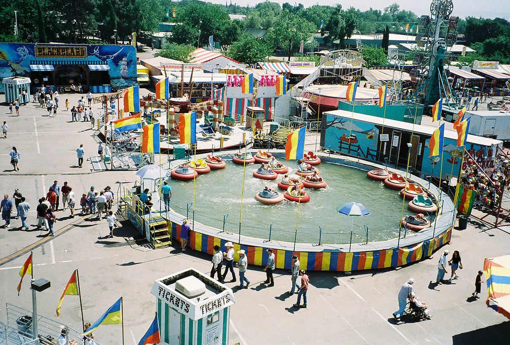 Bumper Boats aerial view a photo on Flickriver