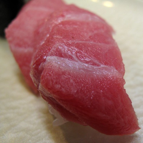 Fatty Tuna Nigiri, Tsukiji Fish Market Fatty bluefin tuna … Flickr