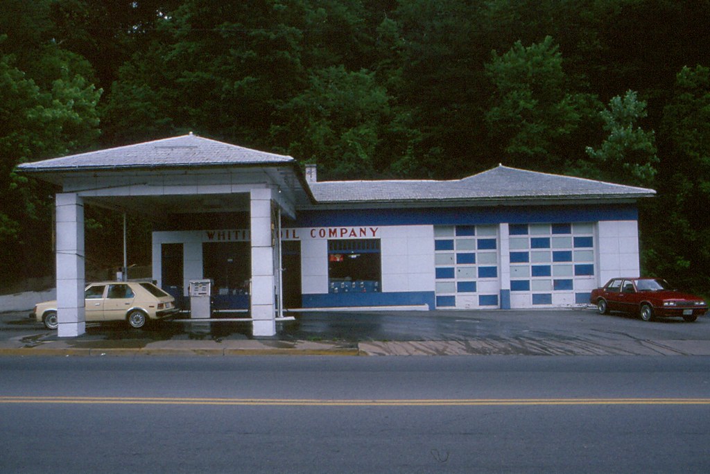 9210E21 Vintage twobay gas station; origin unknown; oper… Flickr