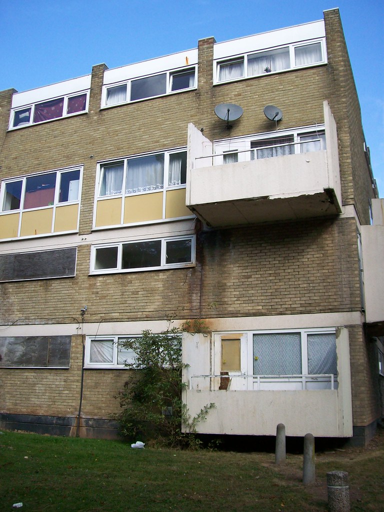 3145 Corinthian Place, Manor Farm Flats in Corinthian Pla… Flickr