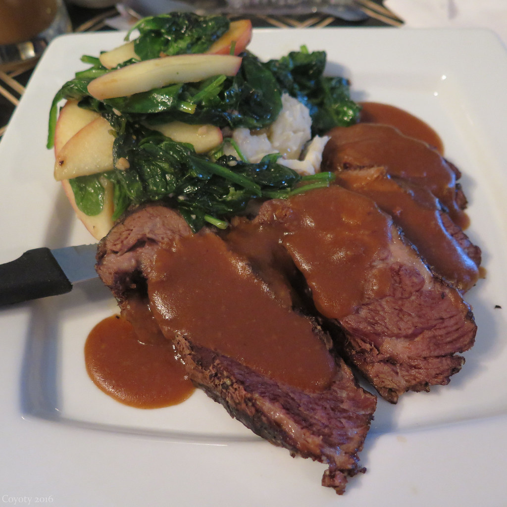 Boneless braised short ribs "Incredibly tender boneless be… Flickr