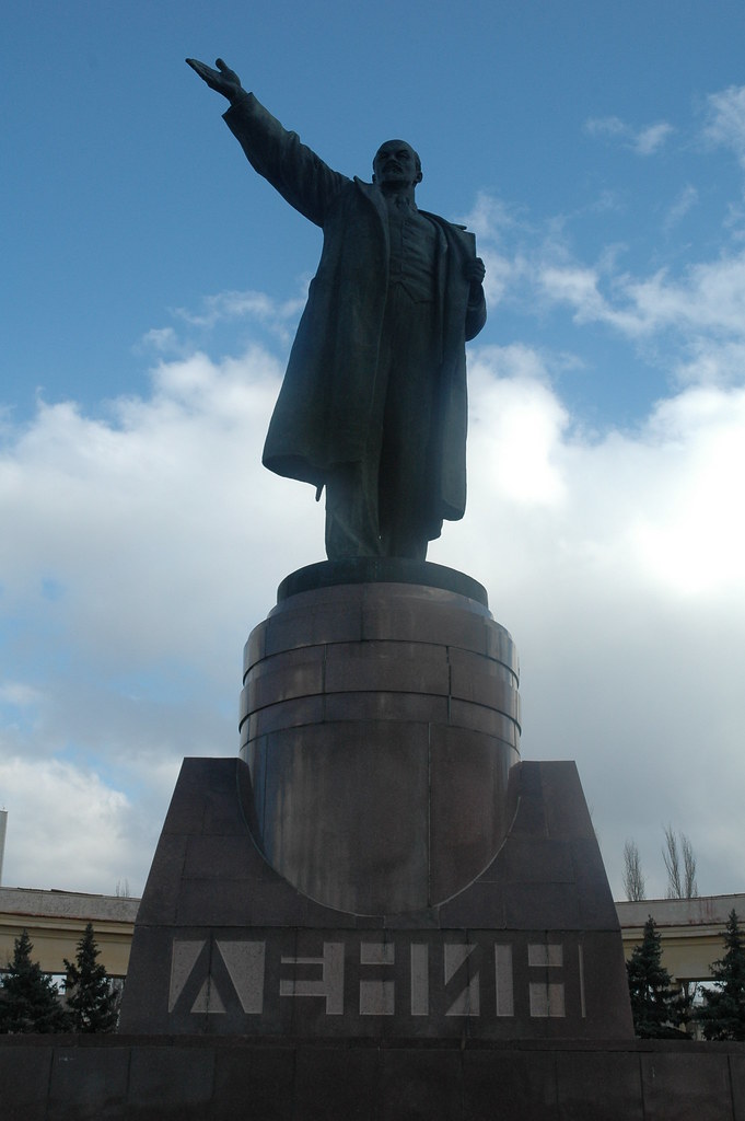 Lenin Statue, Prospect Lenina, Volgograd, Russia Gavin Flickr
