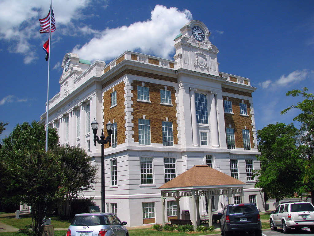 Marshall County Courthouse 3 The present Colonial Revival … Flickr
