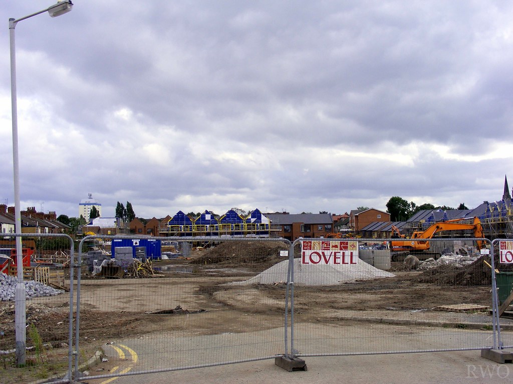 Railway Road, Rock Ferry The former entrance into Railway … Flickr
