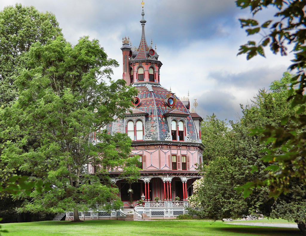 Octagon House IrvingtonOnHudson June Marie Flickr