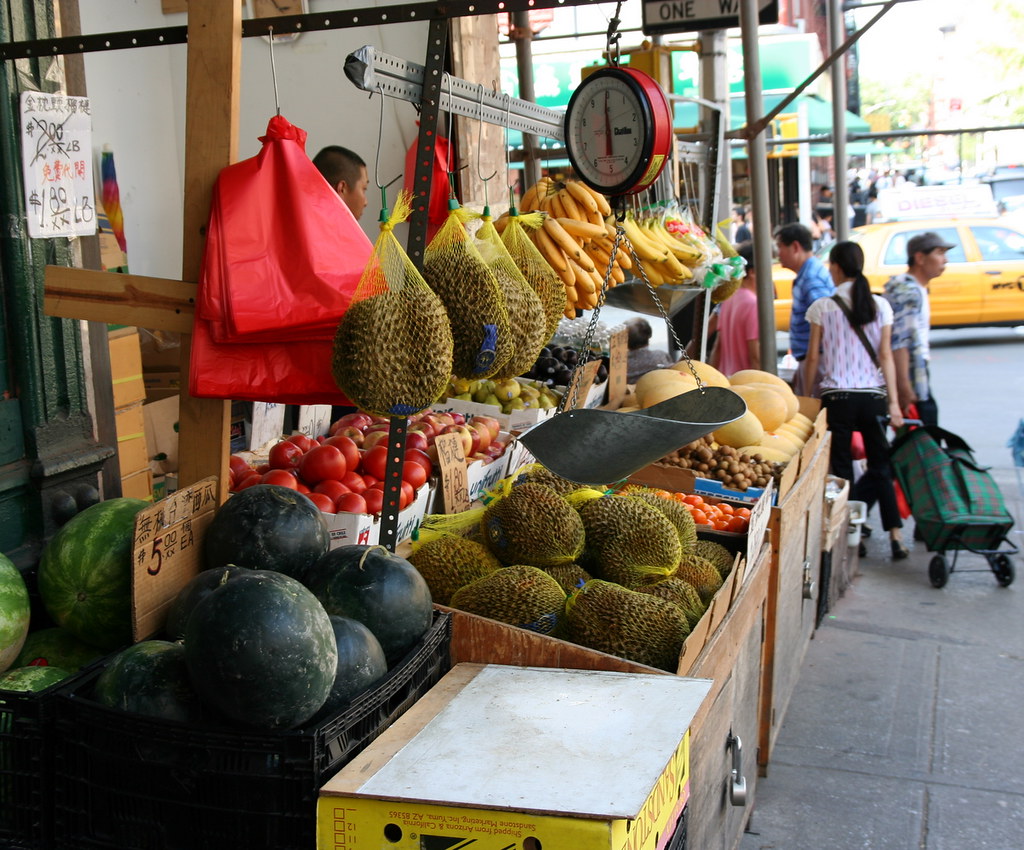 Fruit Fruit stand on Elizabeth St. Matt Saunders Flickr