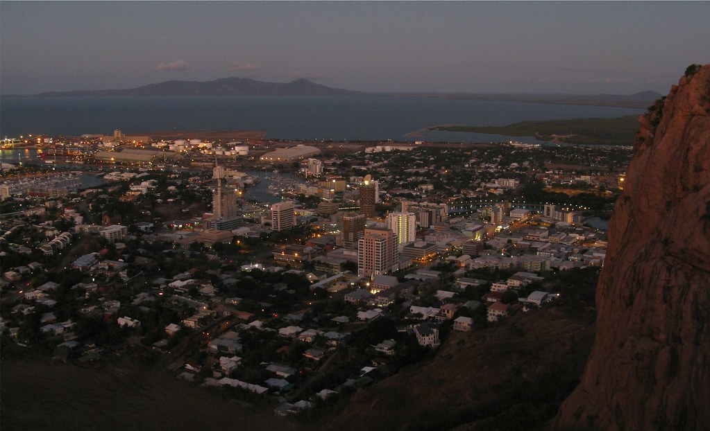 townsville night Rolland Flickr